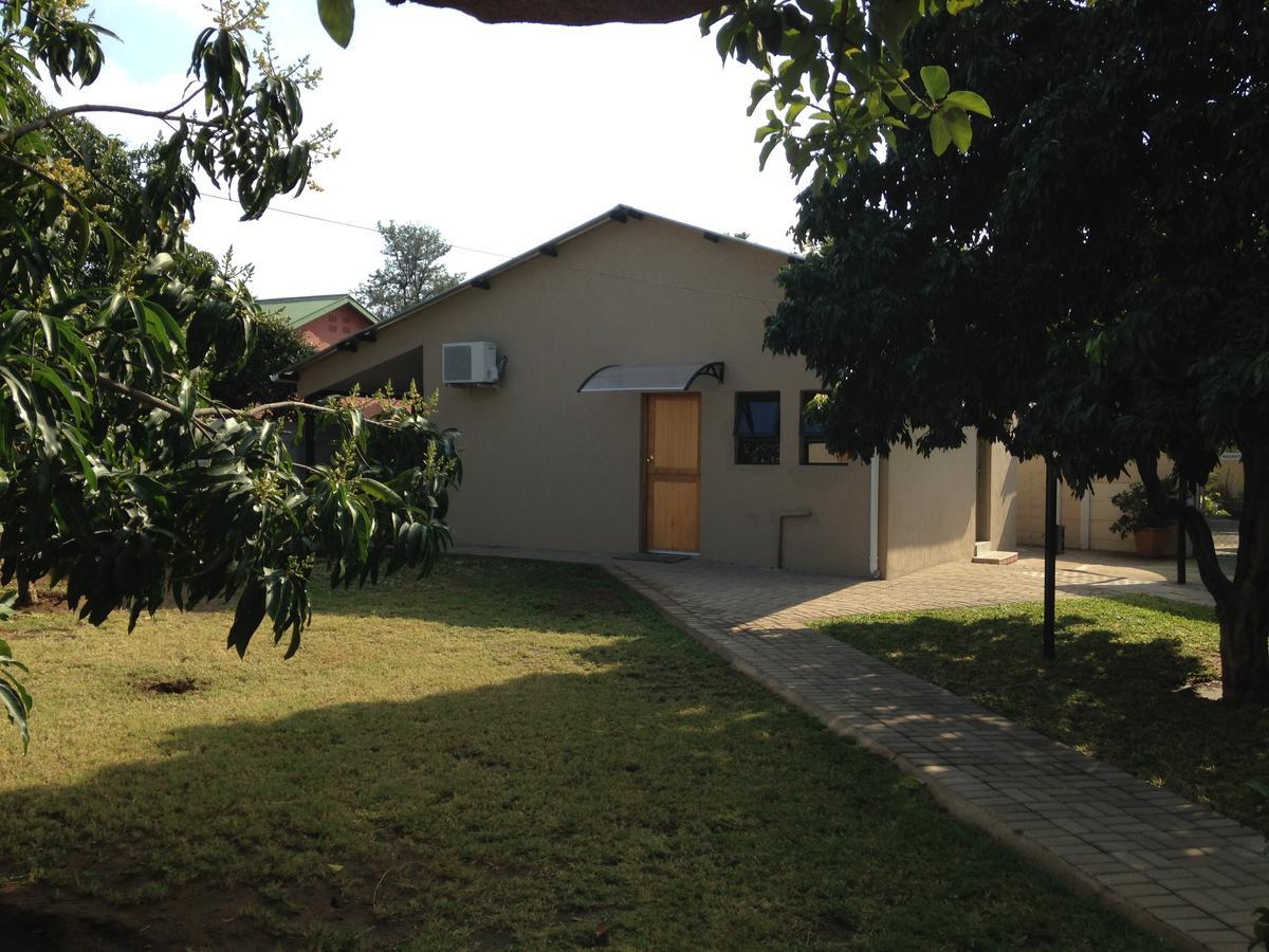 Impala Chalets Phalaborwa Exterior photo